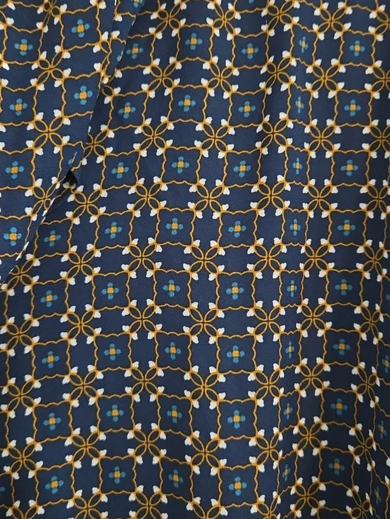 Max Studio Blouse - Picture 2 of 4